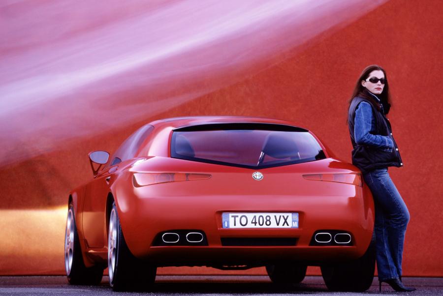  Alfa Romeo Brera Concept 2002 года  (фото 13 из 23)